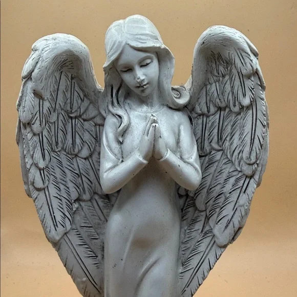 Elegant Gray Angel Sculpture - Picture 2 of 4